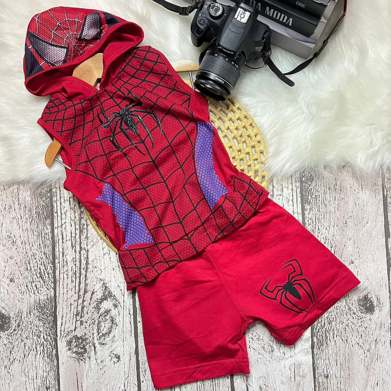 Conjunto Infantil Regata com Capuz e Bermuda Personagens