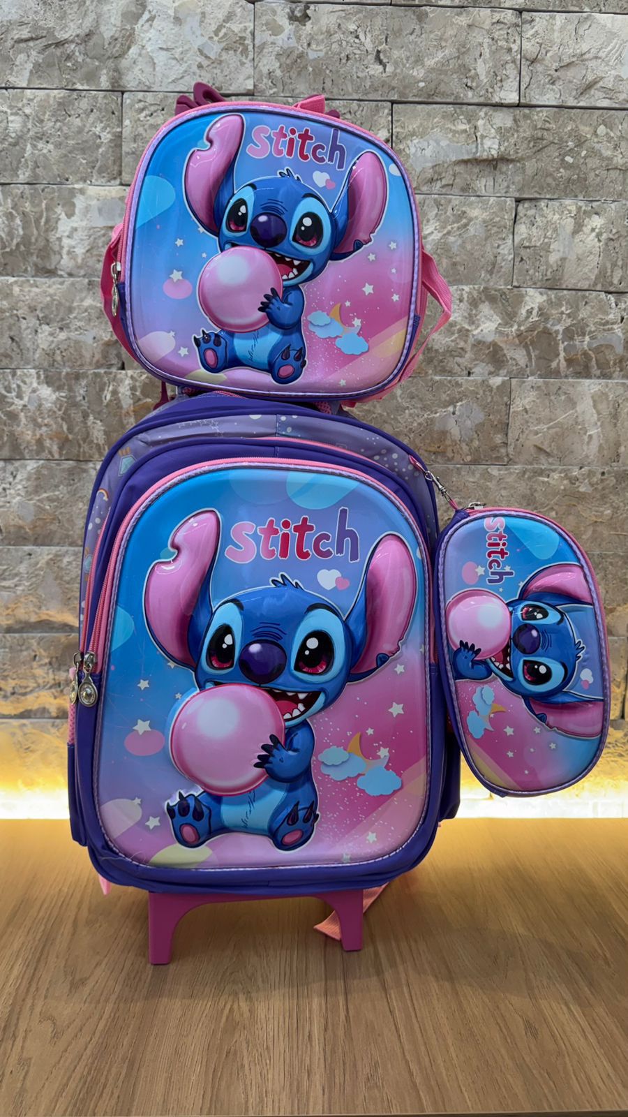Kit Infantil Mochila com Carrinho + Lancheira + Estojo Personagens
