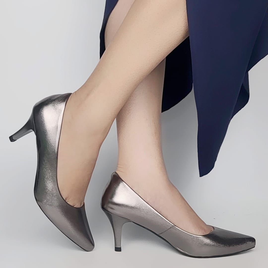 Scarpin Feminino Bico Fino Lisos Salto de 5 cm