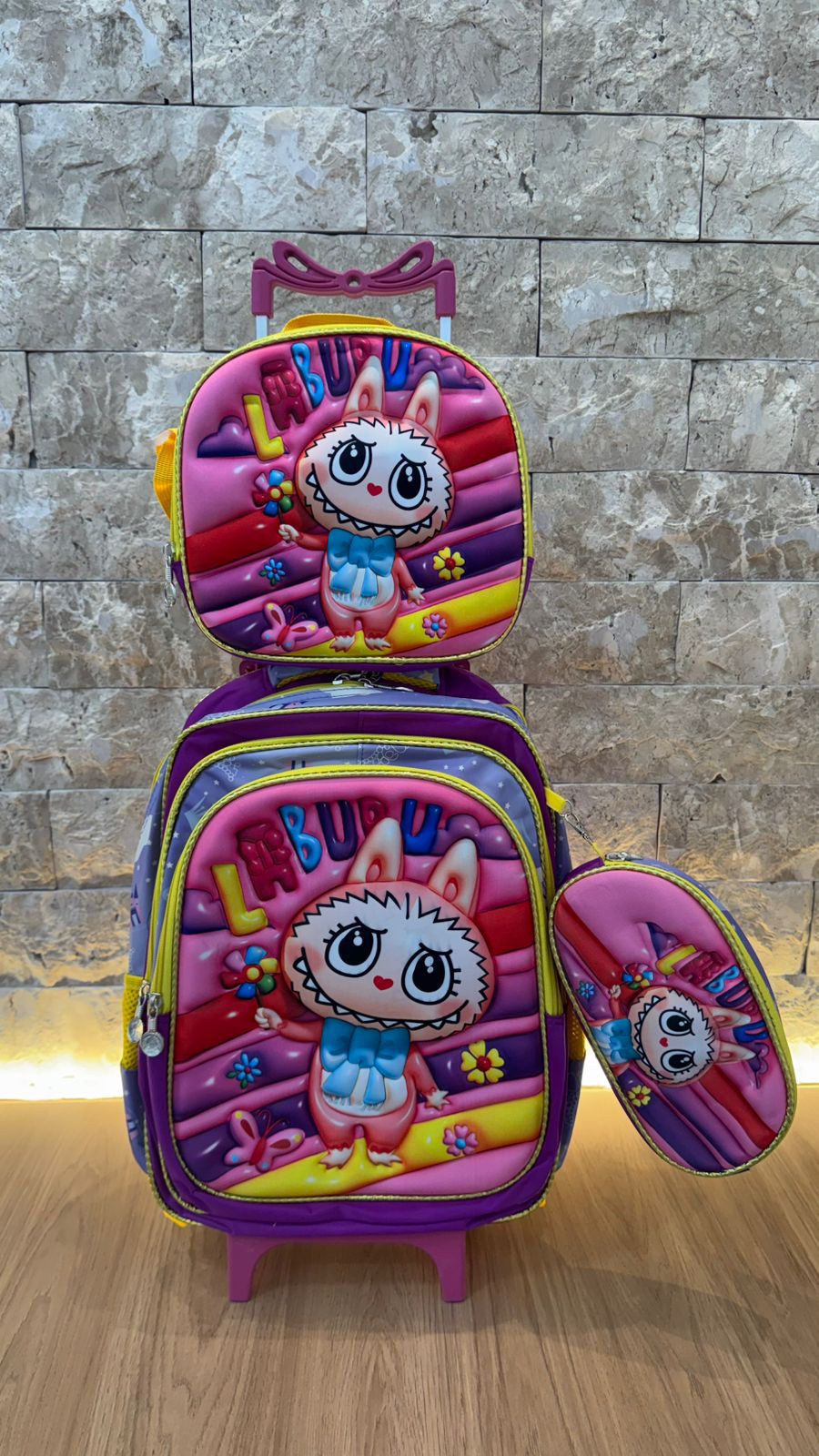 Kit Infantil Mochila com Carrinho + Lancheira + Estojo Personagens