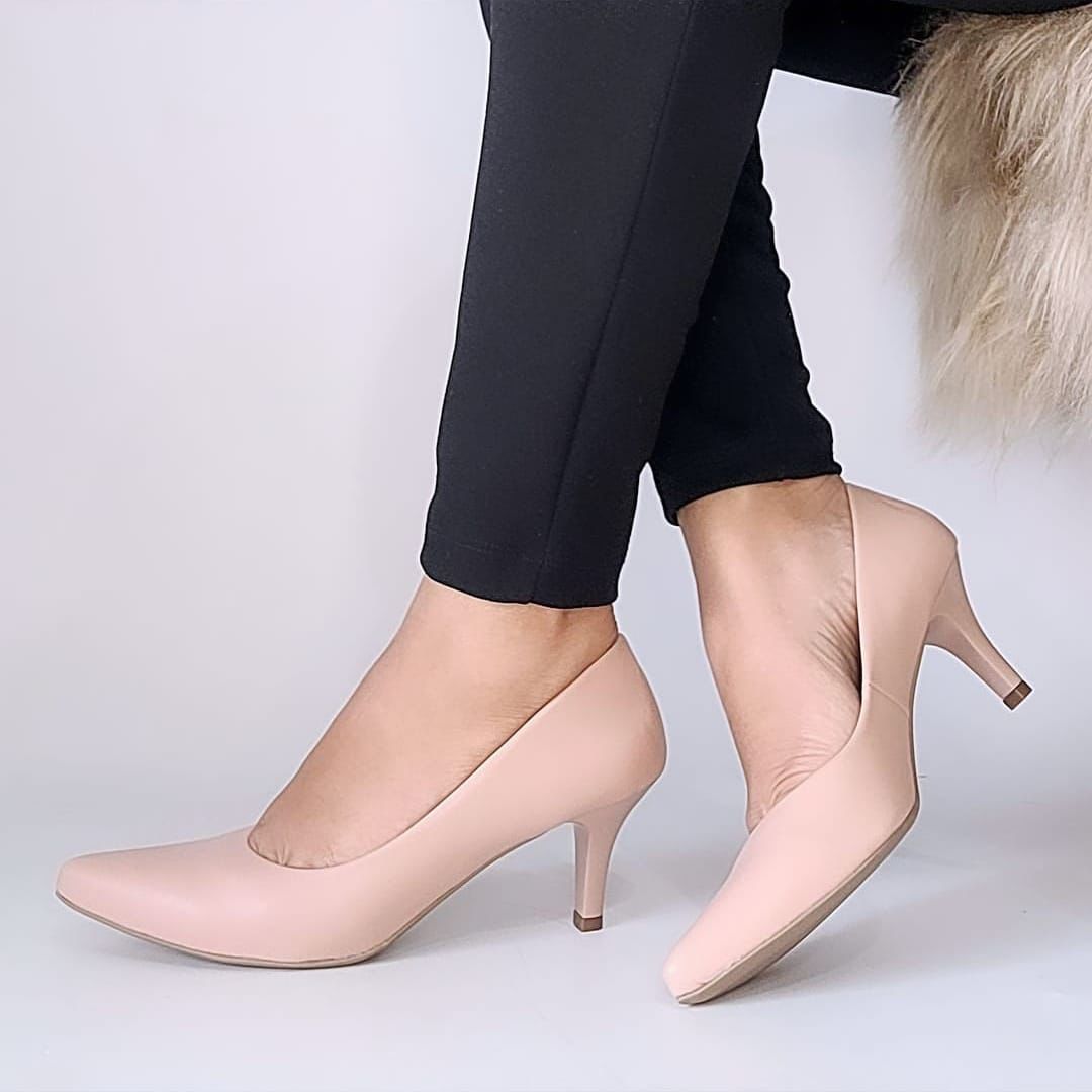 Scarpin Feminino Bico Fino Lisos Salto de 5 cm