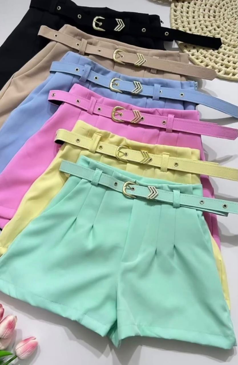 Short de Alfaiataria Feminino com Cinto