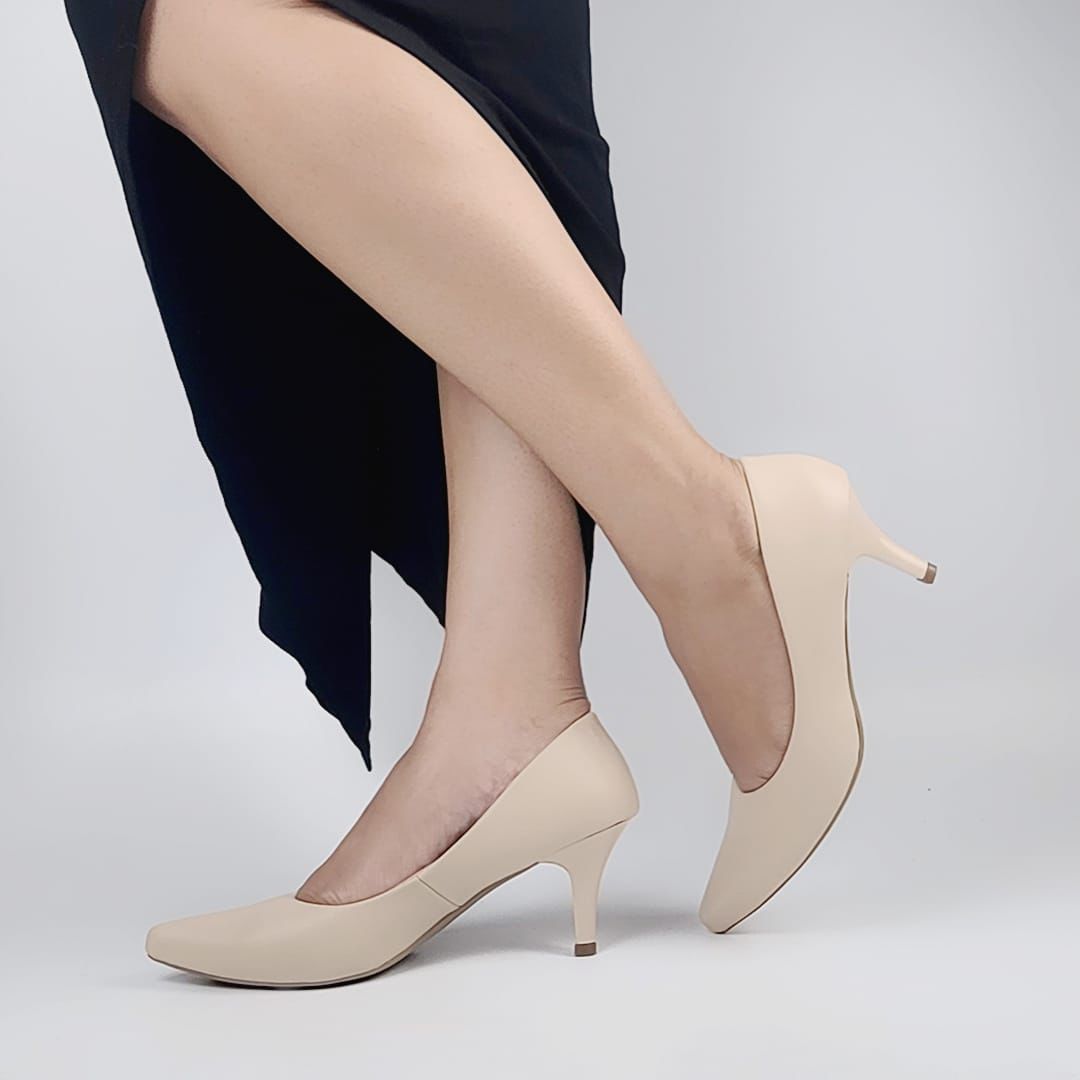Scarpin Feminino Bico Fino Lisos Salto de 5 cm