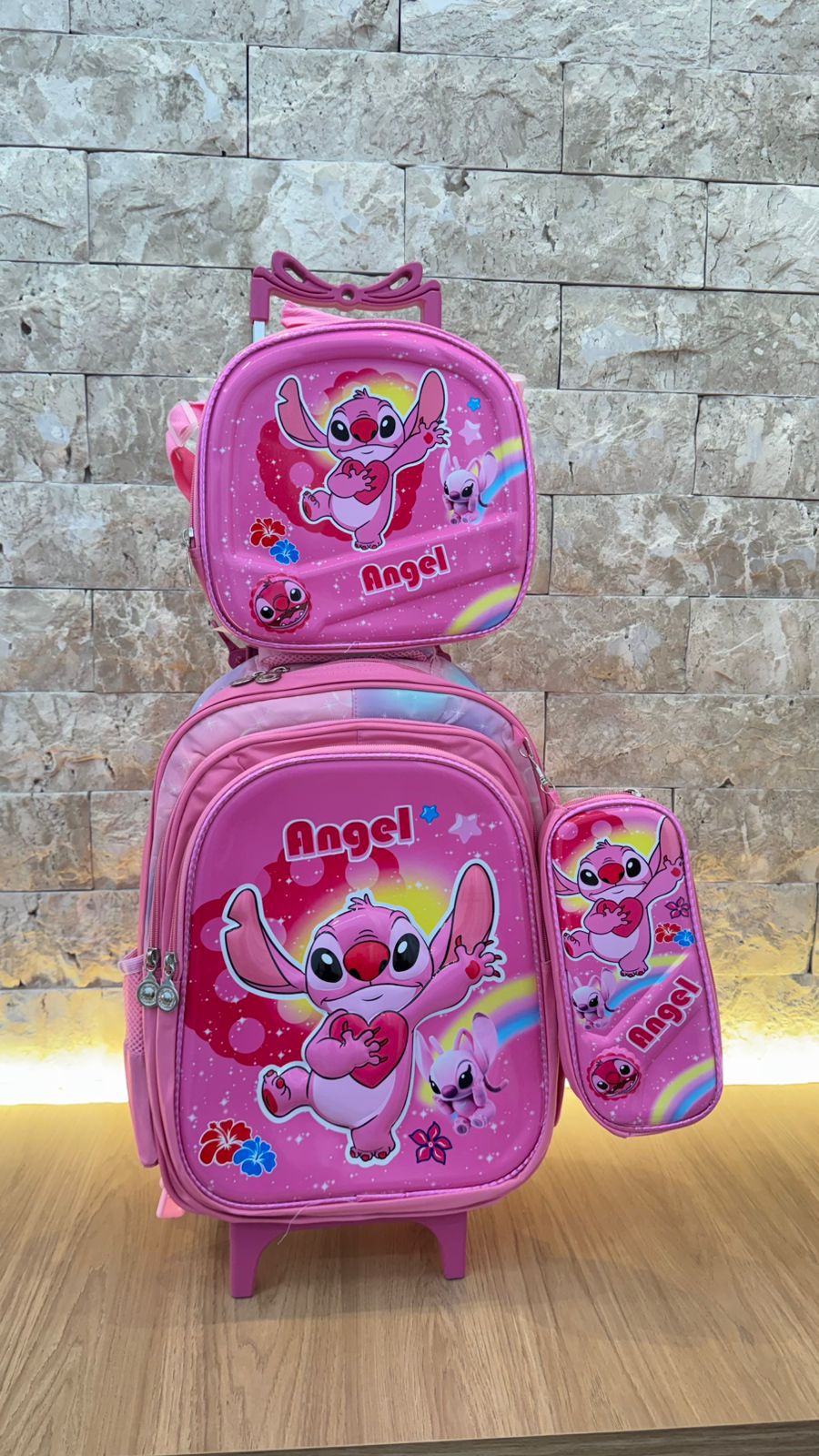 Kit Infantil Mochila com Carrinho + Lancheira + Estojo Personagens