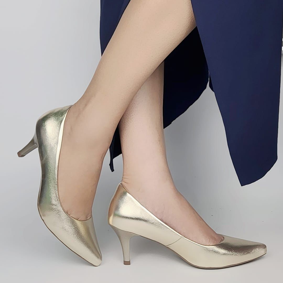 Scarpin Feminino Bico Fino Lisos Salto de 5 cm