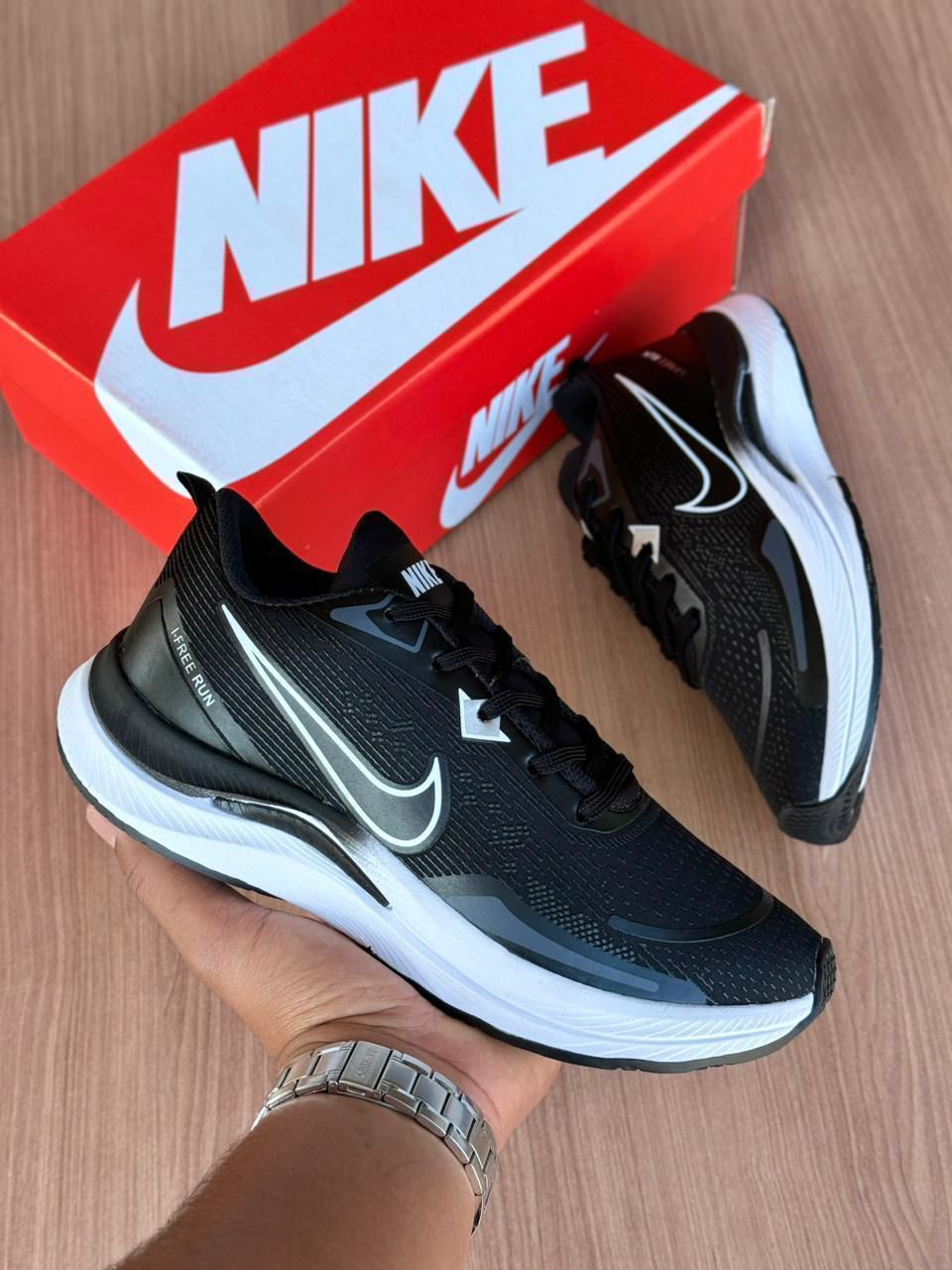 Tênis Nike Running Shoe