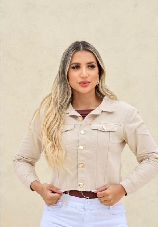 Jaqueta Feminina em Couro Sintético