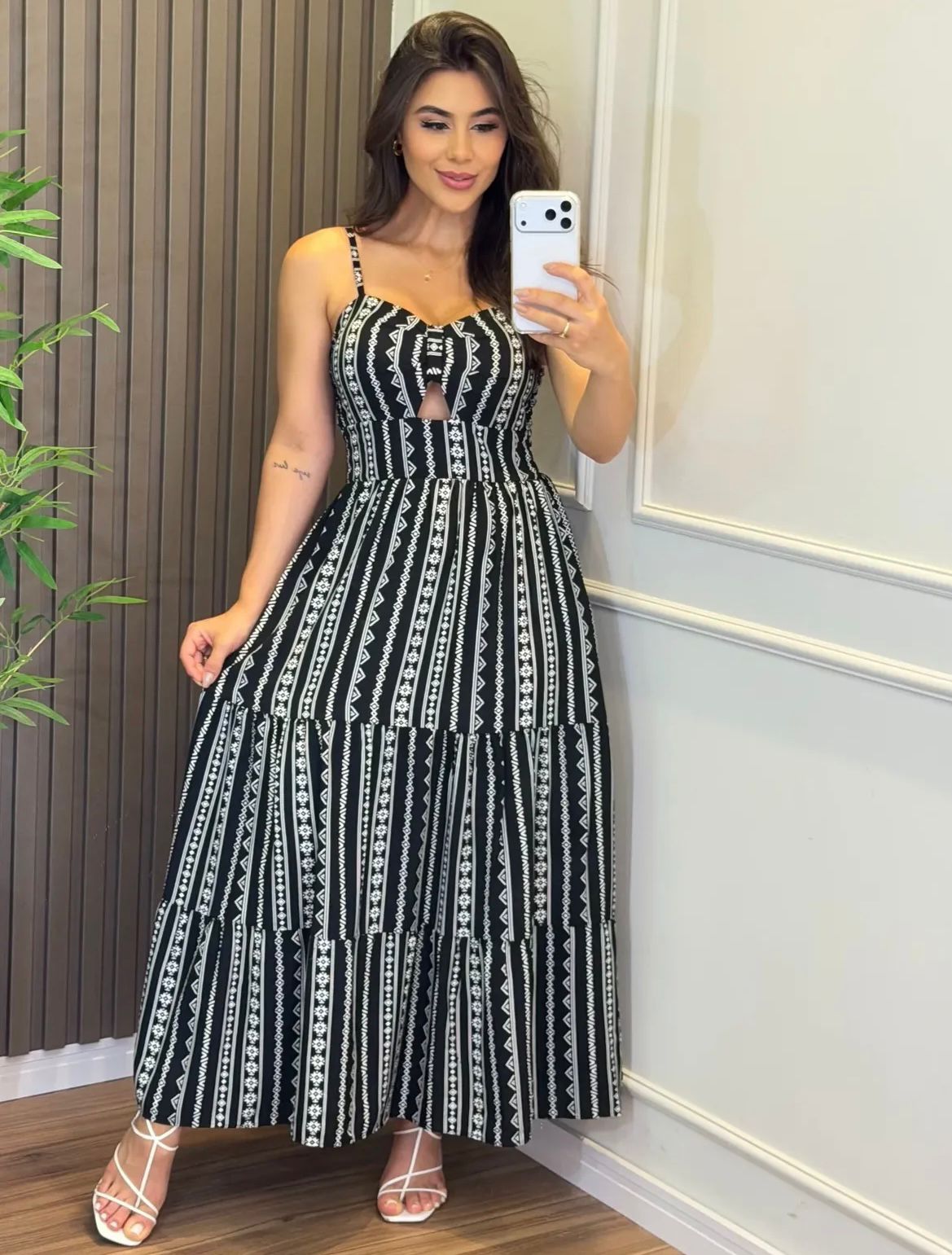 Vestido Longo Listrado com Alça