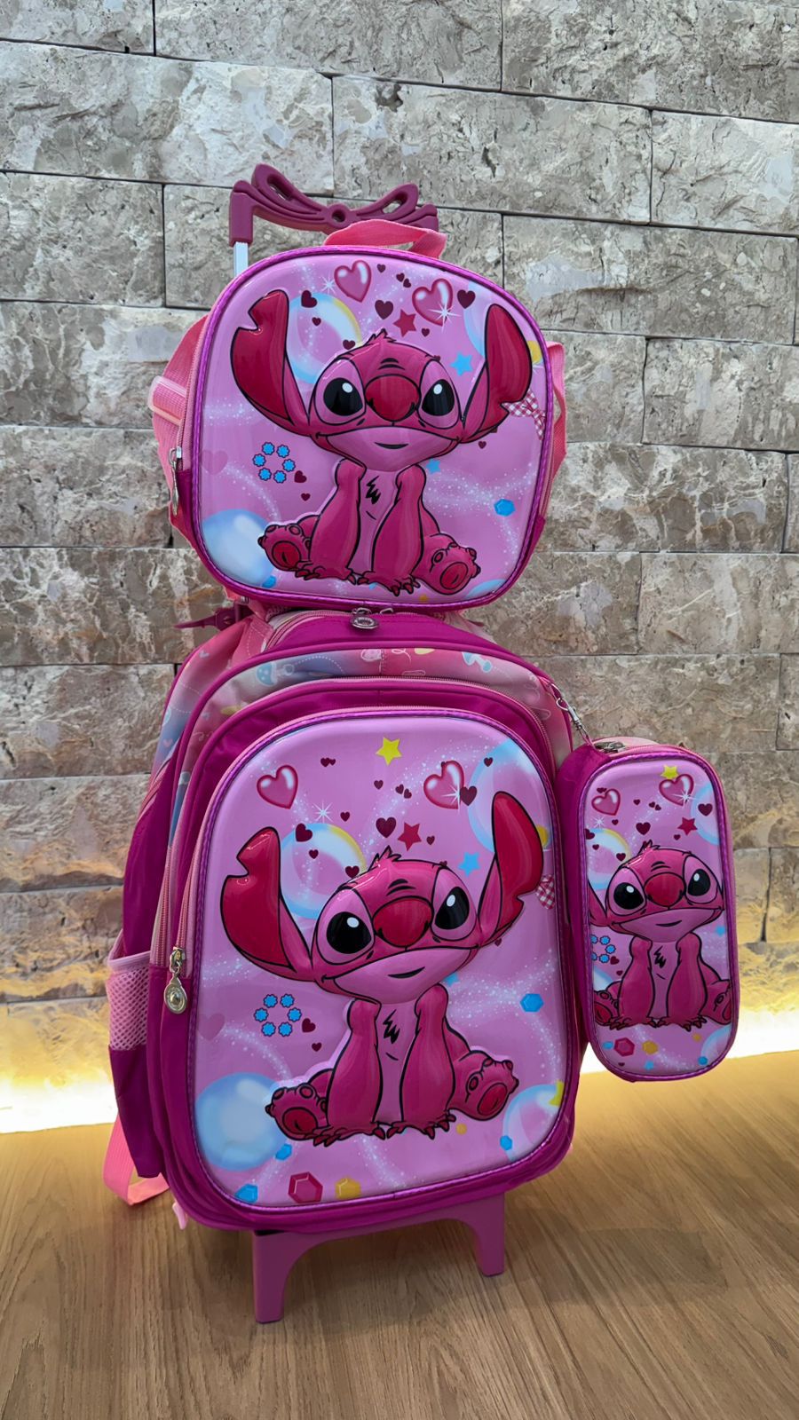 Kit Infantil Mochila com Carrinho + Lancheira + Estojo Personagens