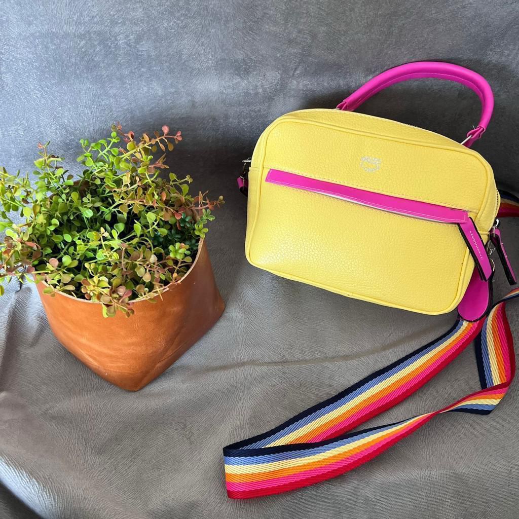 Bolsas Tiracolo Coloridas com Alça Transversal Colorida