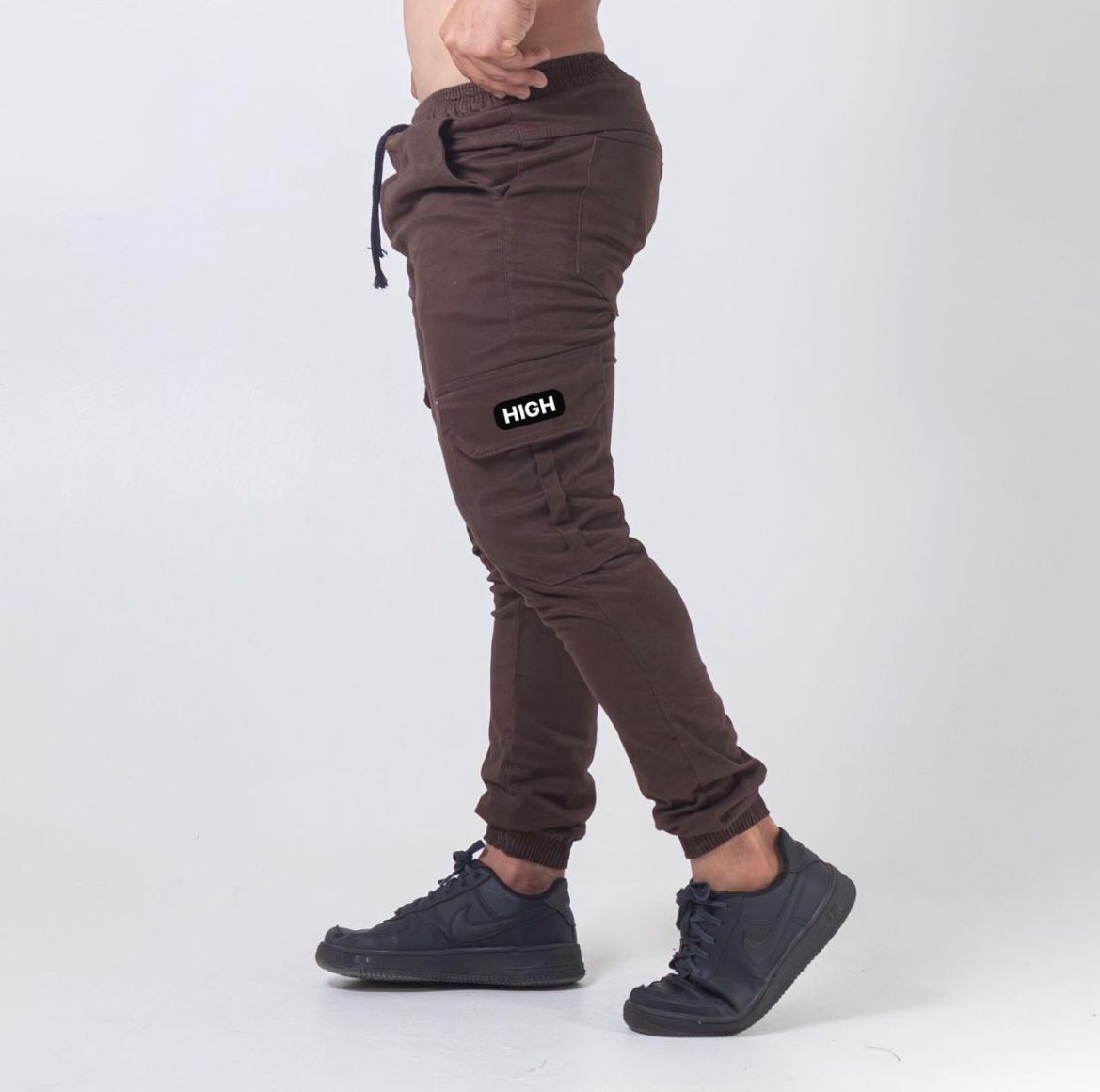 Calça Cargo em Sarja Masculina