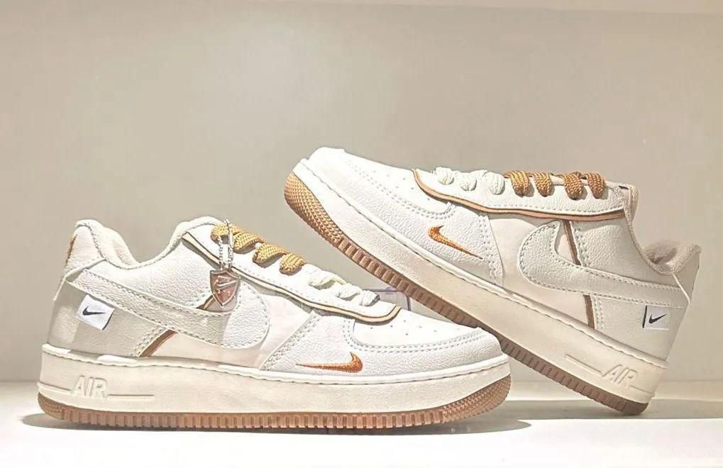 Tênis Nike Air Force Medalha
