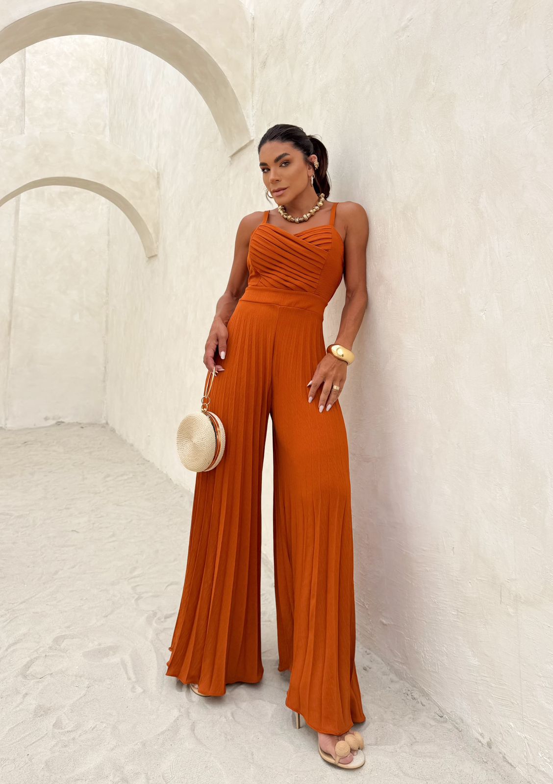 Macacão Longo de Alça Fina Plissado