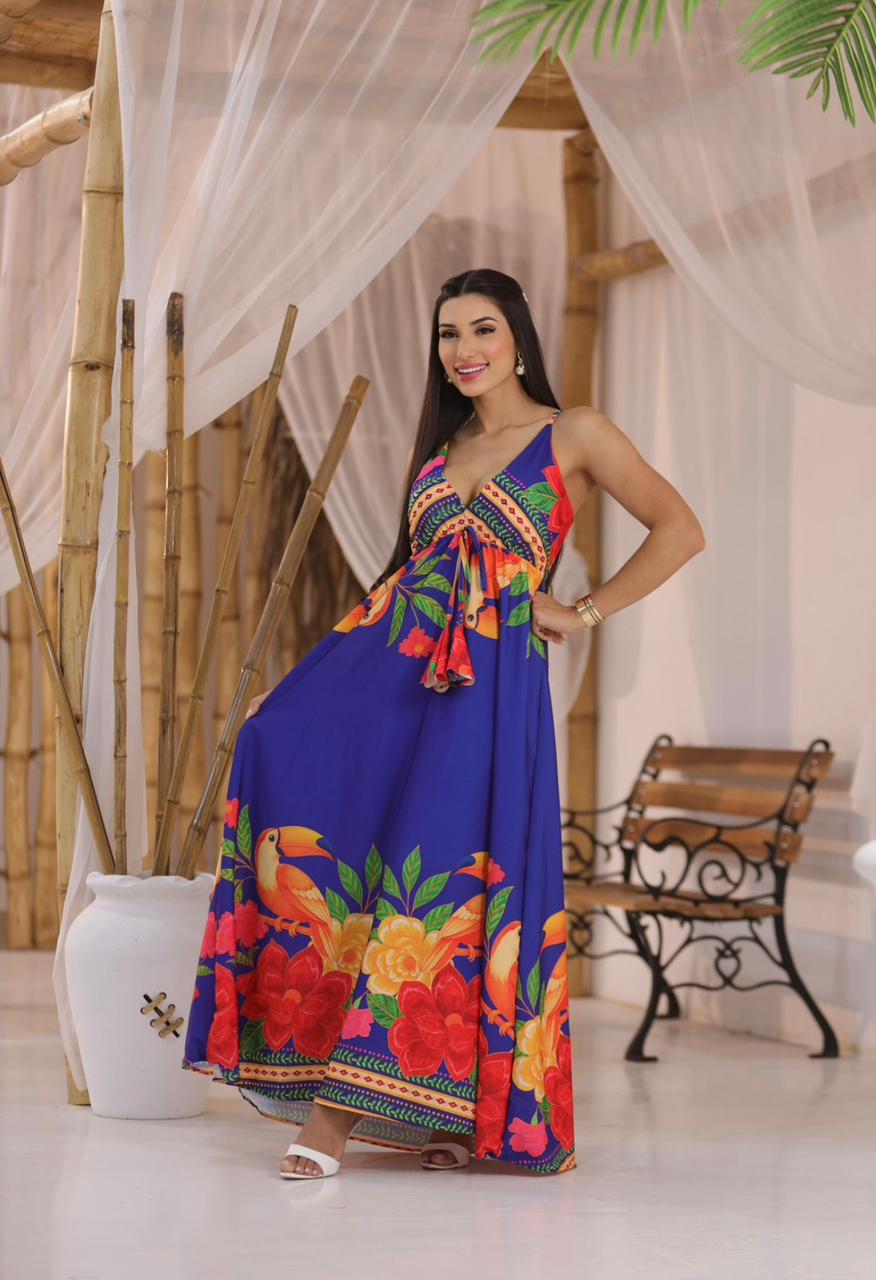 Vestidos Longos de Alça com Decote Inspiração Farm