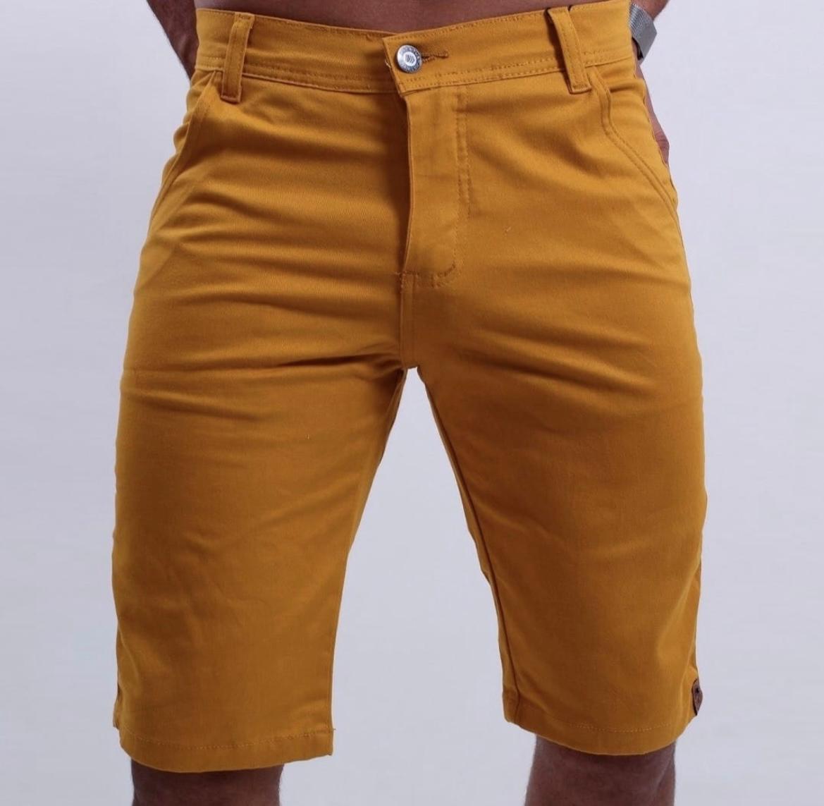 Bermudas Masculinas em Sarja