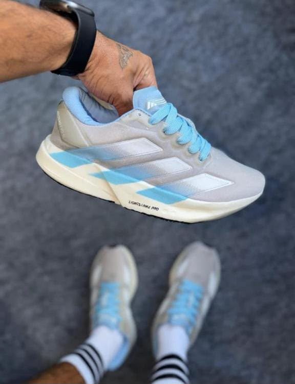 Tênis Adidas Adizero