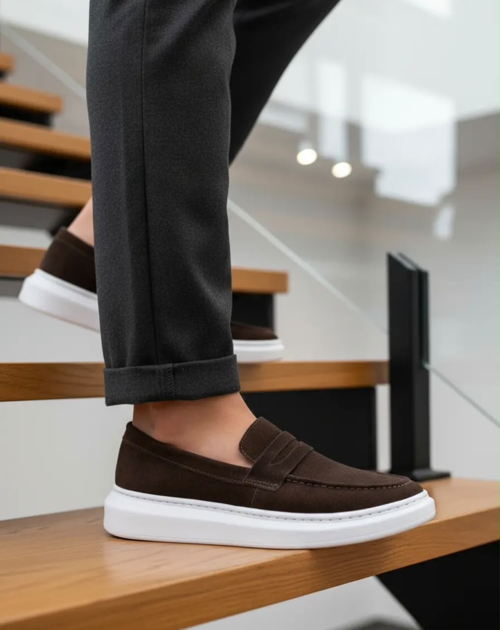 Sapatenis Masculino Slip On em Camurça - Imagem 5