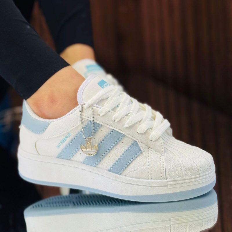 Tênis adidas Superstar
