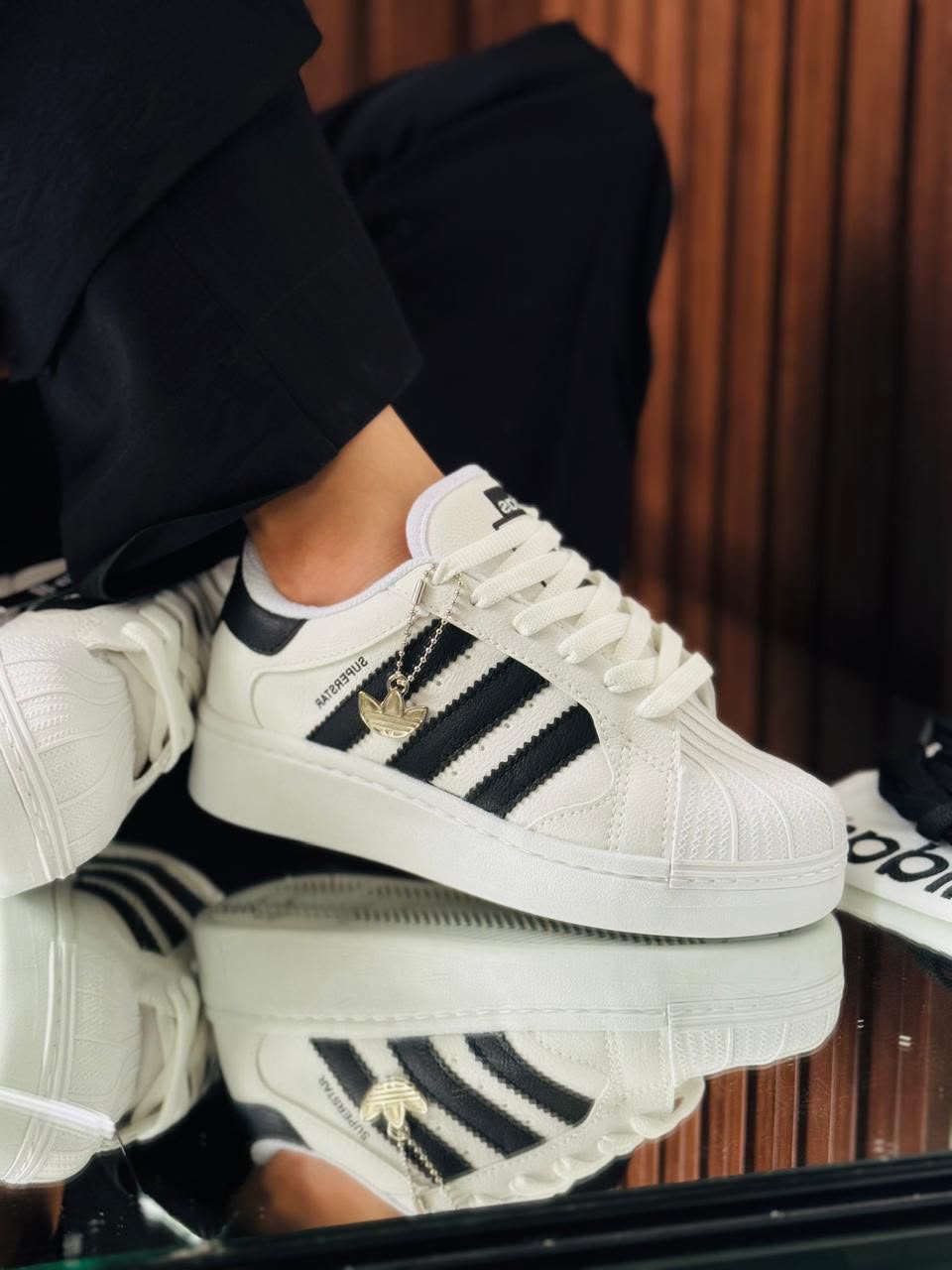 Tênis adidas Superstar - Imagem 3