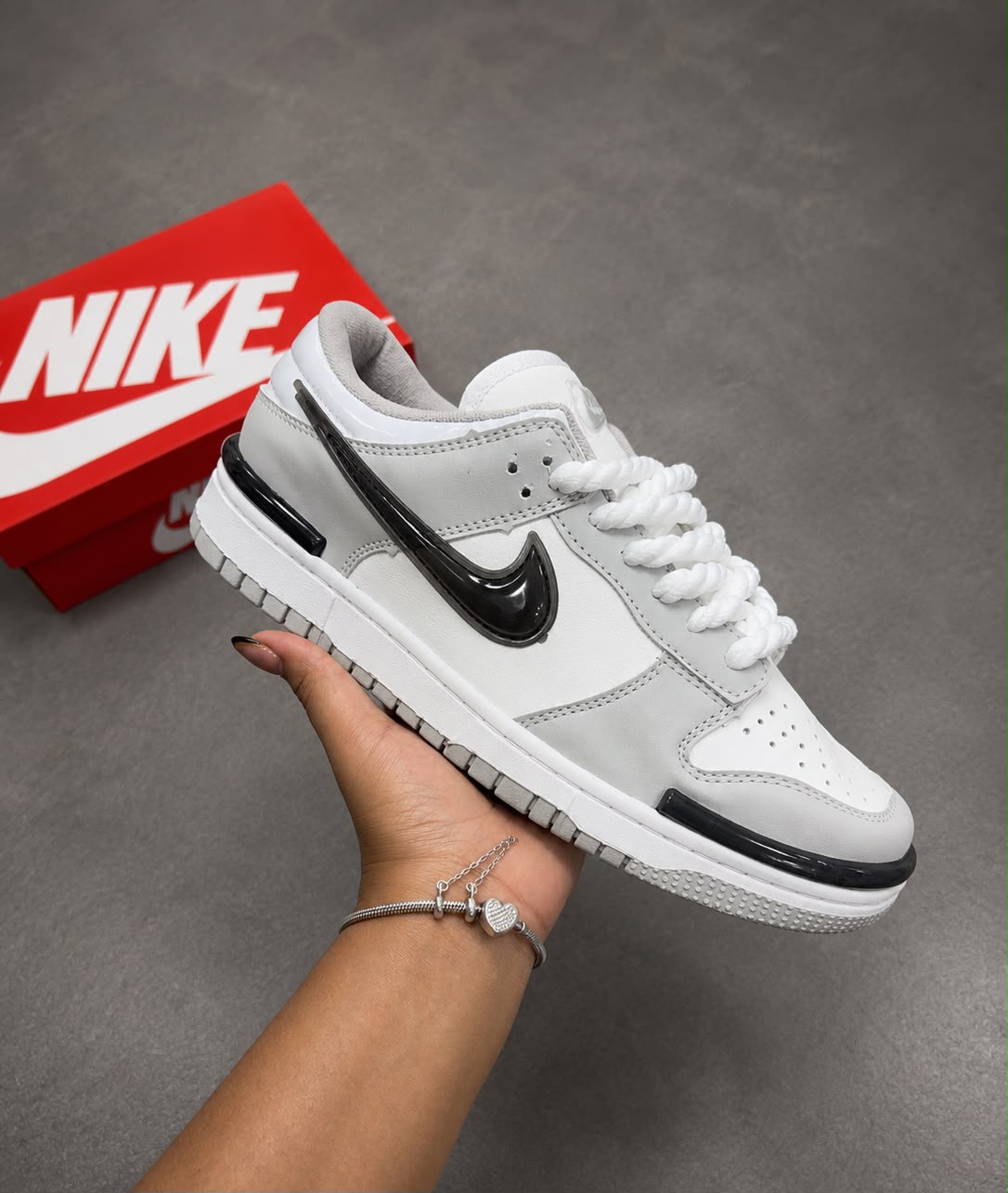 Tênis Nike Twist - Imagem 3