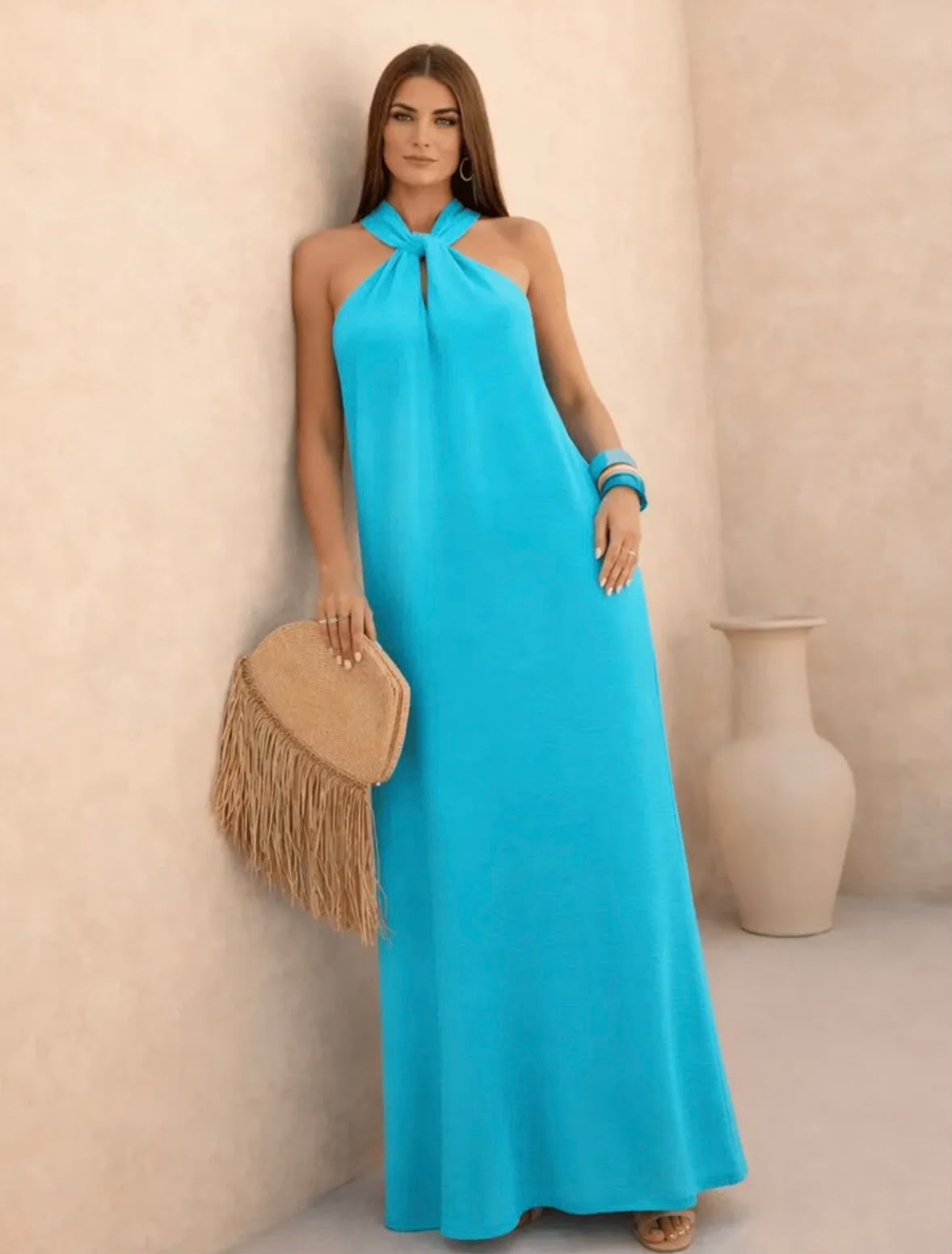 Vestido longo com Gola Alta Cruzada