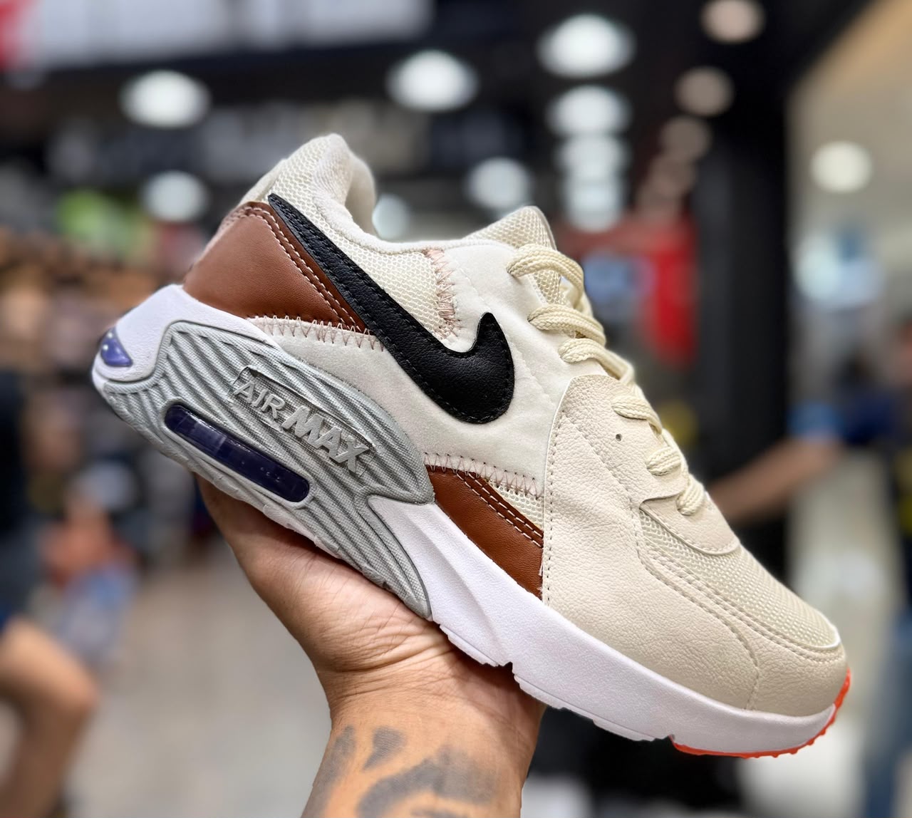 Tênis Nike Air Max Excee