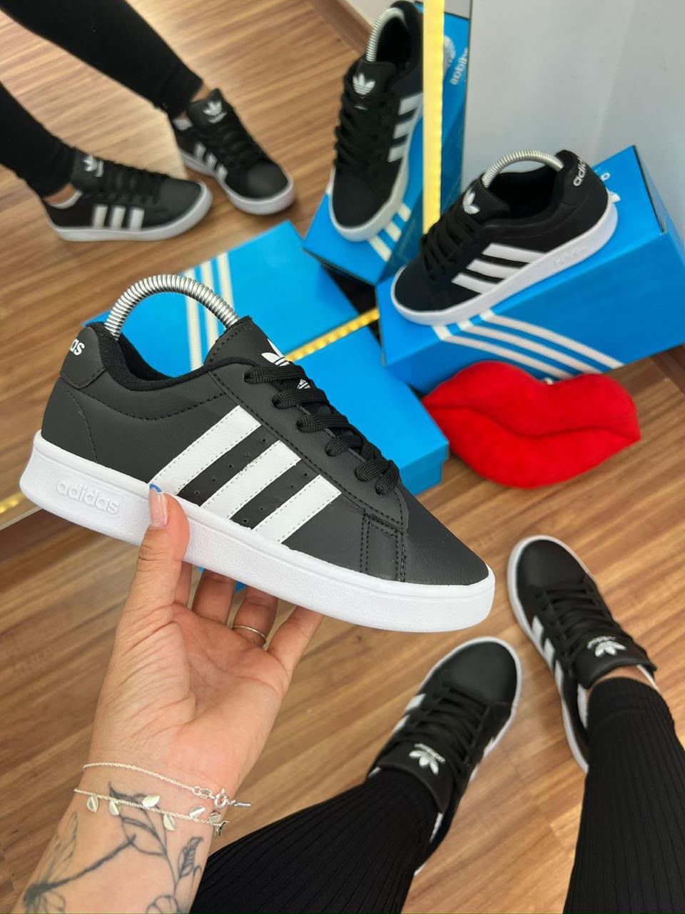 Tênis Adidas Court - Imagem 3