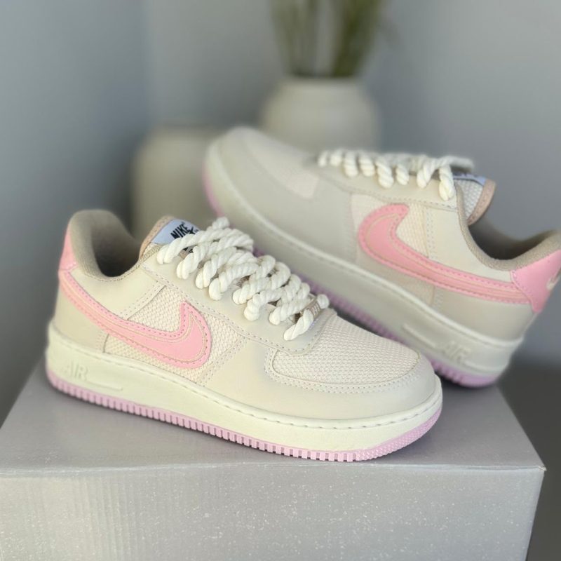Tênis Nike Air Force com Cadarço de Corda