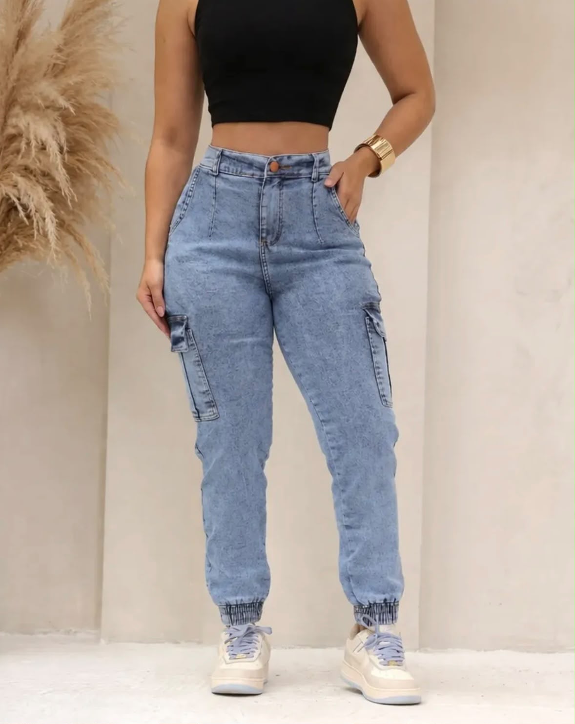 Calças Jogger Feminina em Sarja