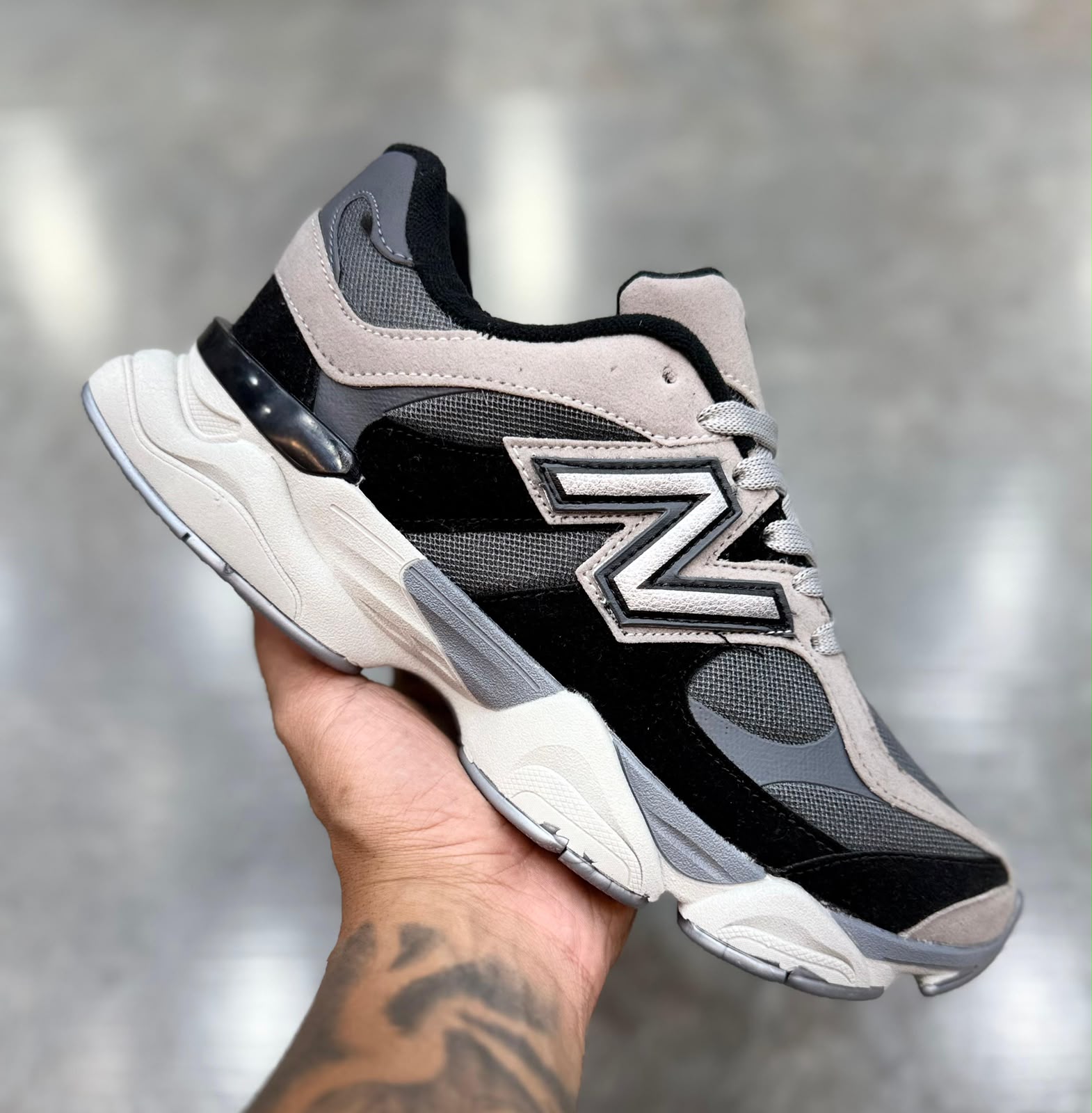 Tênis New Balance 9060 Premium - Imagem 2
